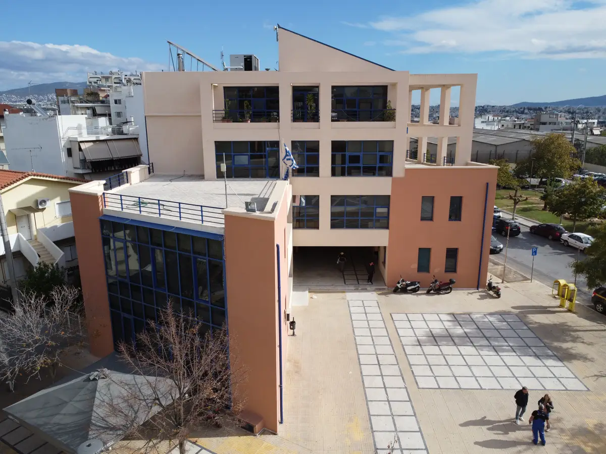 Πλατεία Δημαρχείου και δημαρχείο