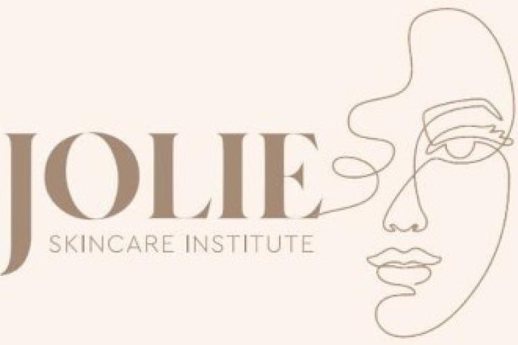 Jolie